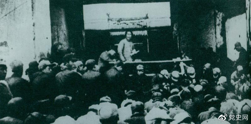 1935年12月27日，毛澤東在陜北瓦窯堡黨的活動分子會議上作《論反對日本帝國主義的策略》報告。